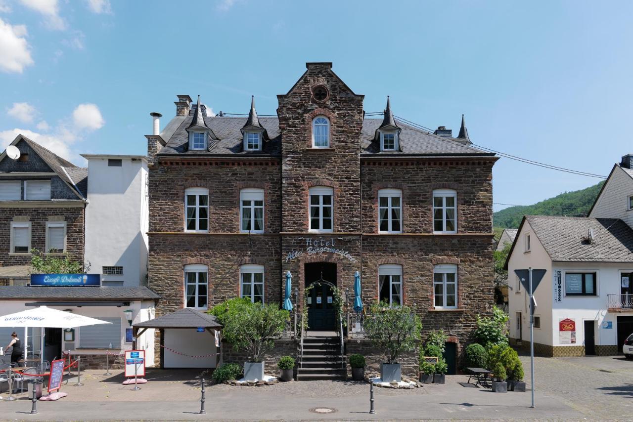 Hotel Alte Buergermeisterei Ediger-Eller Exteriör bild
